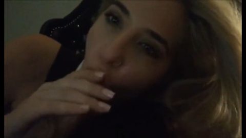 Cute girl falls in lust with his cock thumbnail 1
